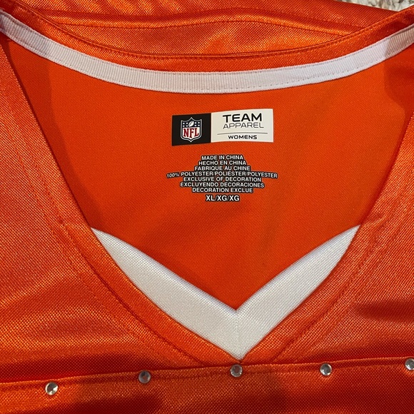 WORN ONCE: NFL CHICAGO BEARS POLYESTER SHIRT - Picture 4 of 4